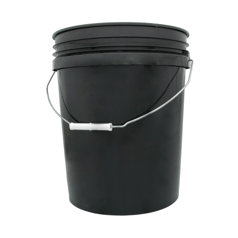 Leaktite Black Plastic Bucket 5 gallon | Gilford Hardware 