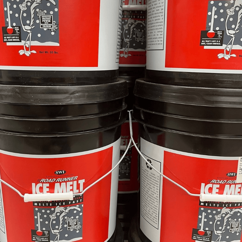 Road Runner Ice Melt Bucket 50 lbs. | Gilford Hardware